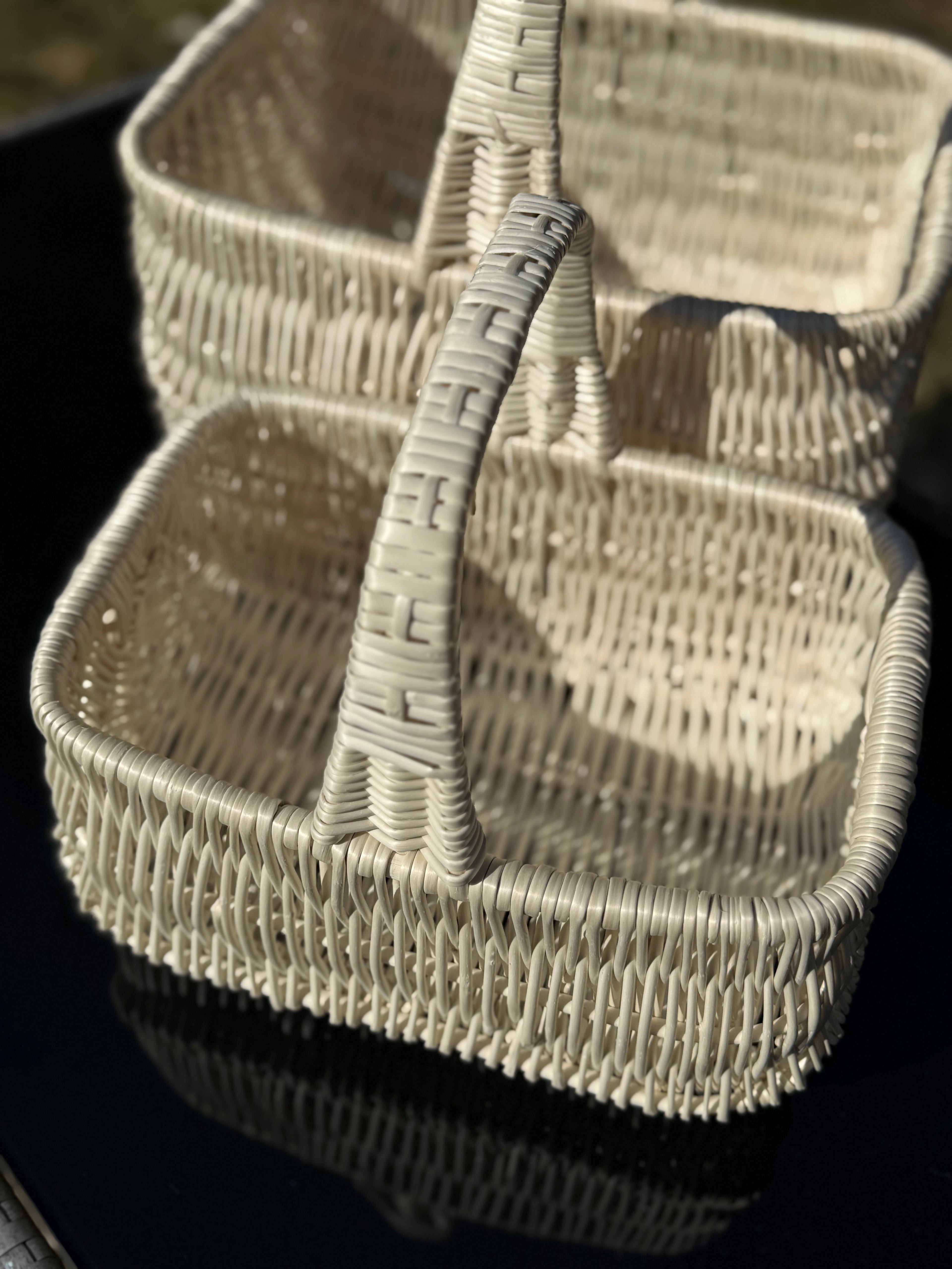 Handmade Willow Wicker Basket: Rustic Picnic, Gift & Storage