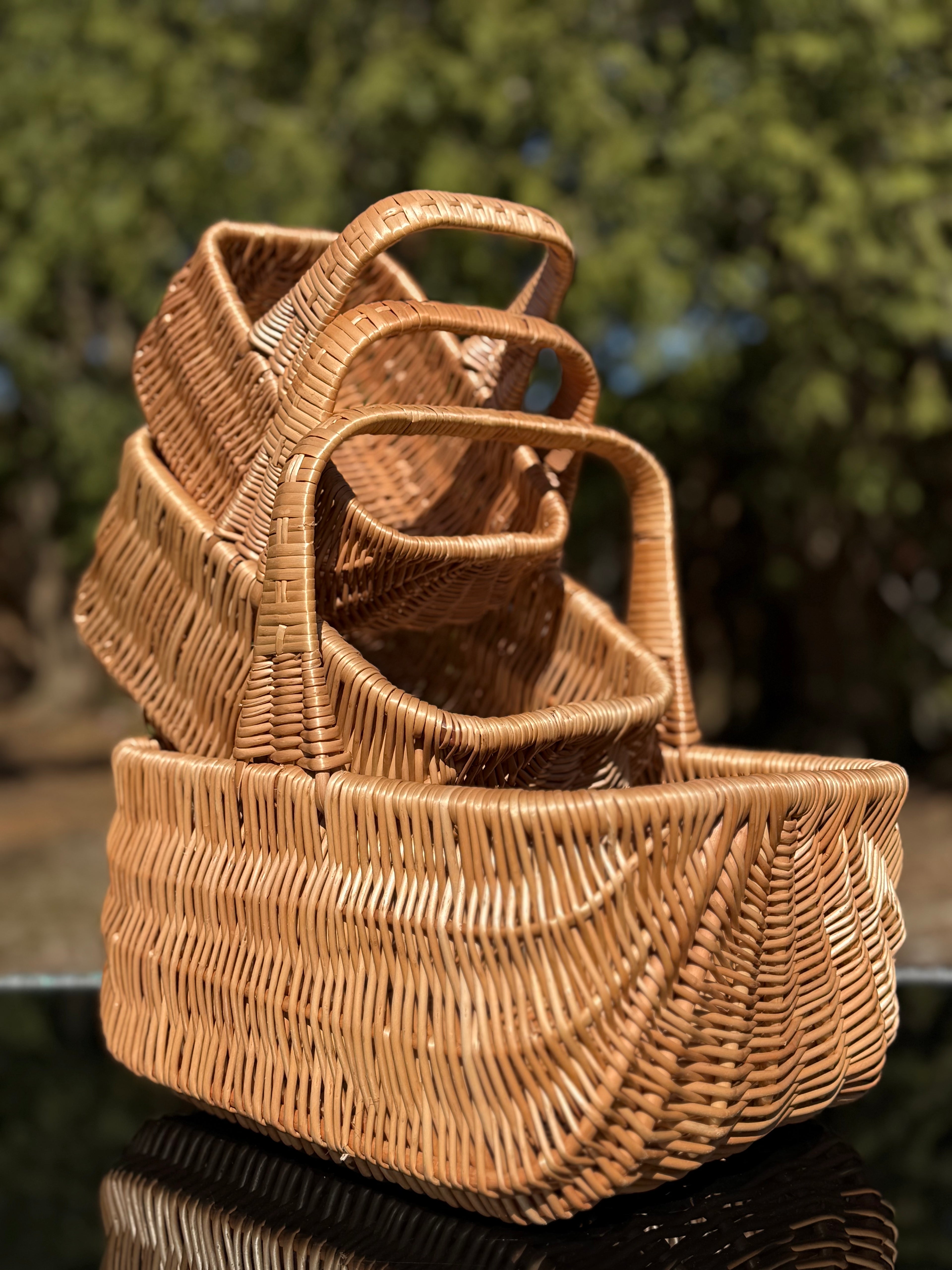 Handmade Willow Wicker Basket: Rustic Picnic, Gift & Storage