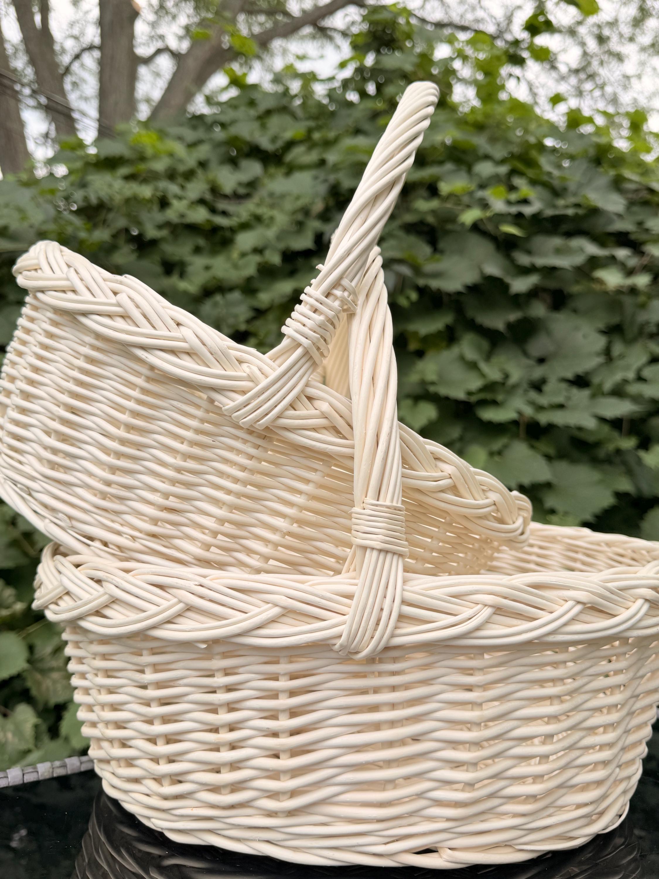 Handwoven Willow Basket: Rustic Braided Rim, Easter Decor