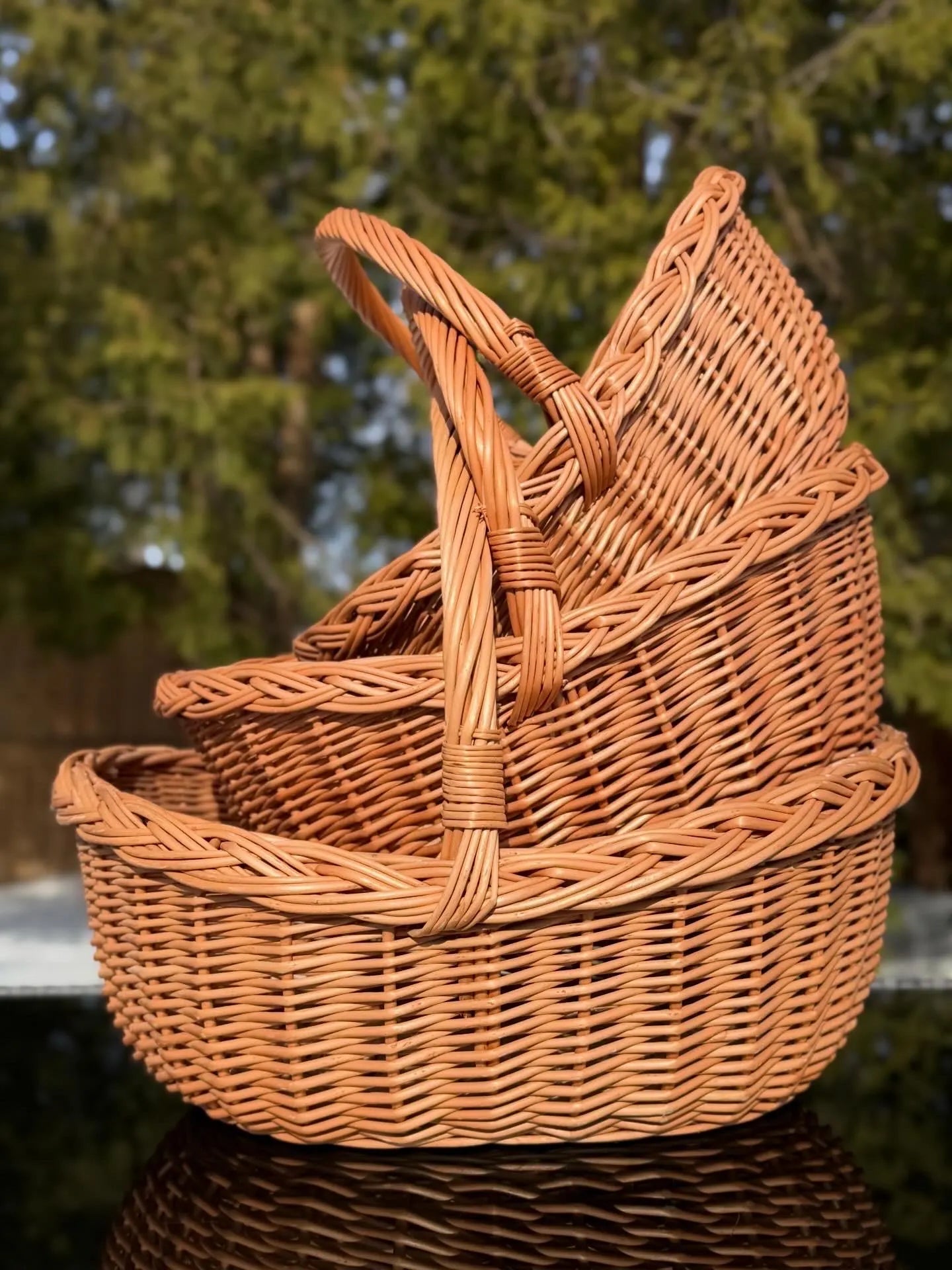 Handmade Wicker Basket: Boat-Shaped Willow Storage, Braided Rim