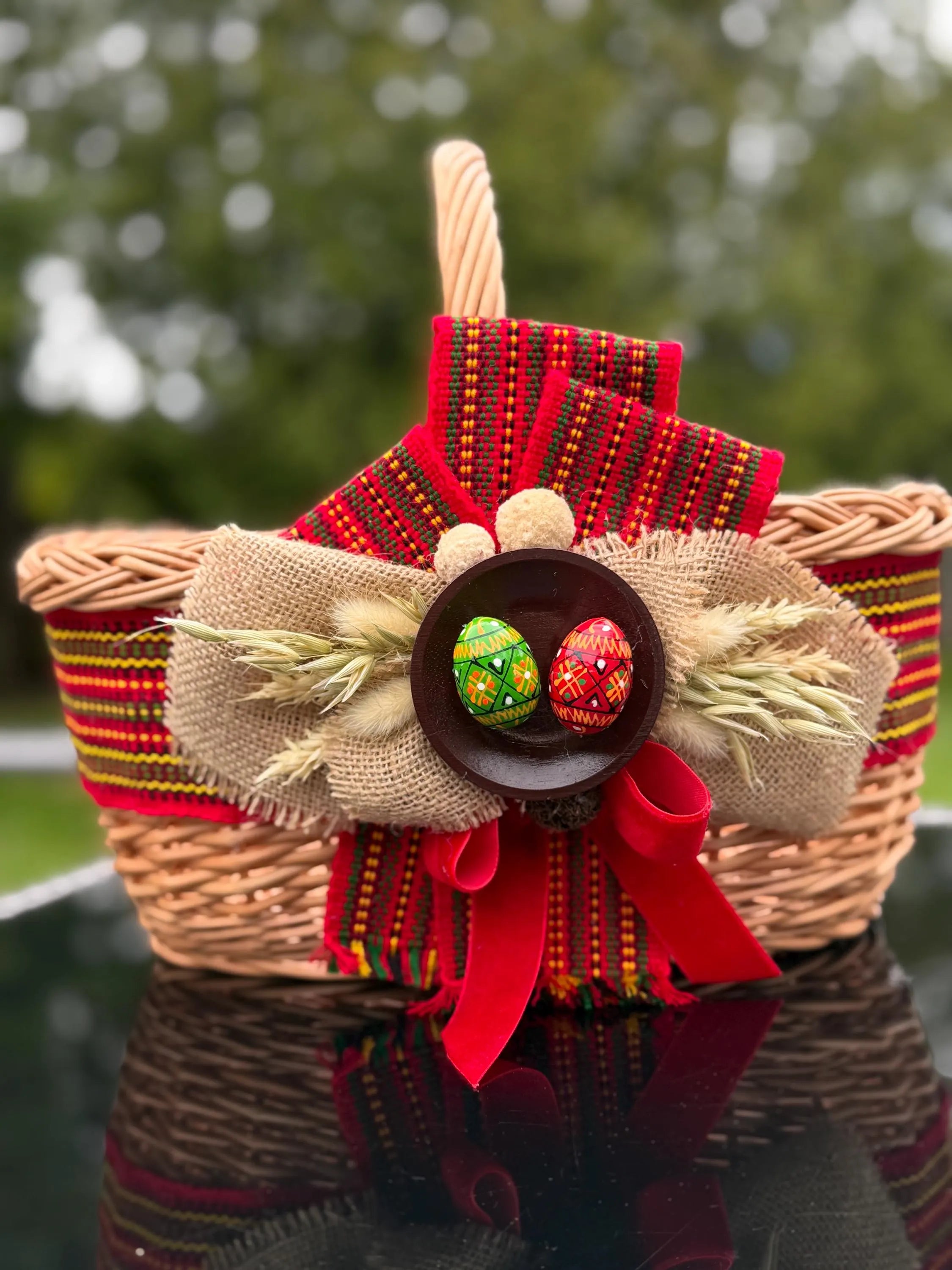 Handwoven Willow Basket – Ethno Style Ukrainian Decor, Rustic Farmhouse Easter Basket
