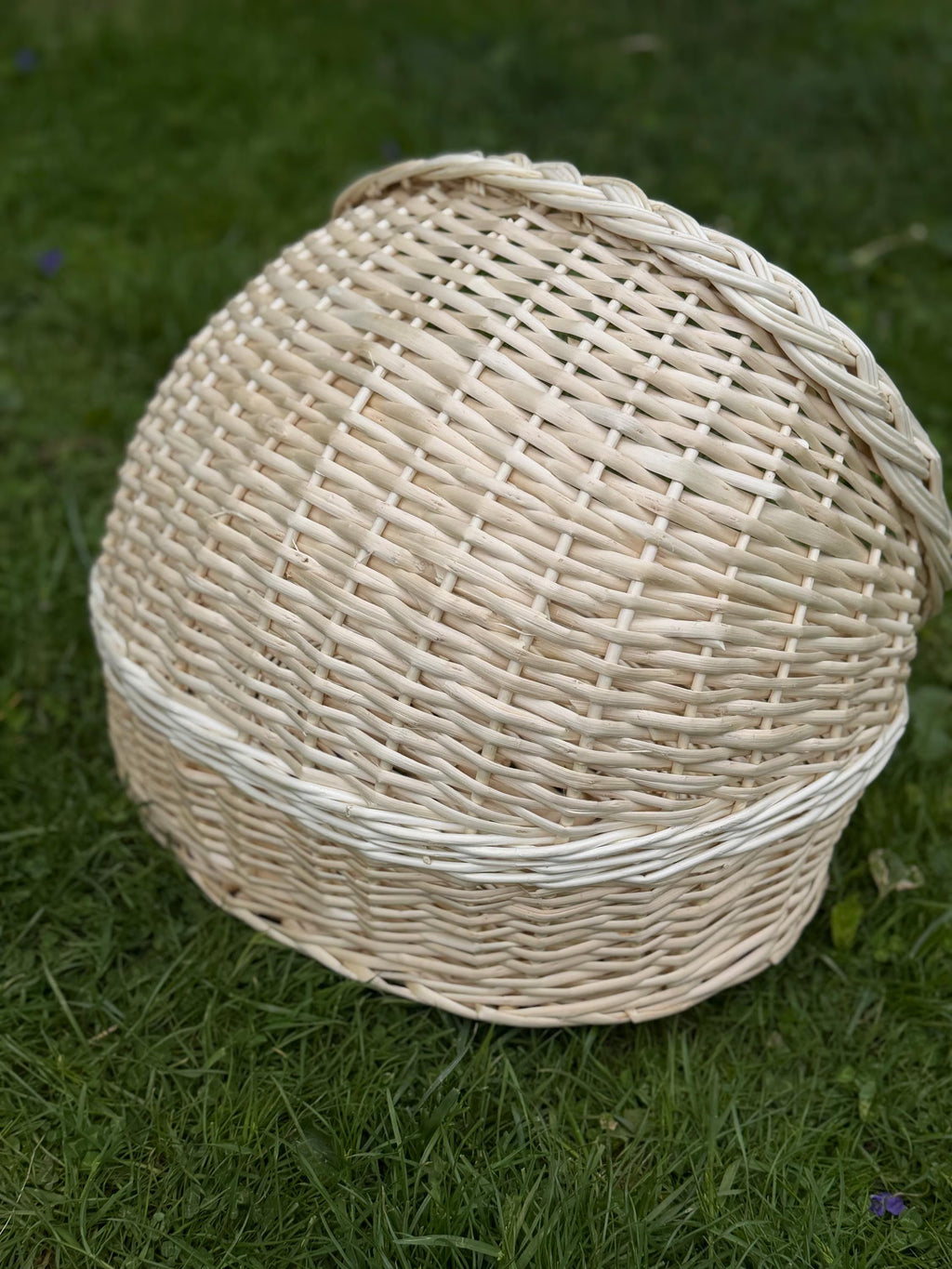 Handwoven Wicker Pet House | Natural Willow Cat Bed | Cozy Pet Hideaway | Small Dog House | Handmade Pet Furniture