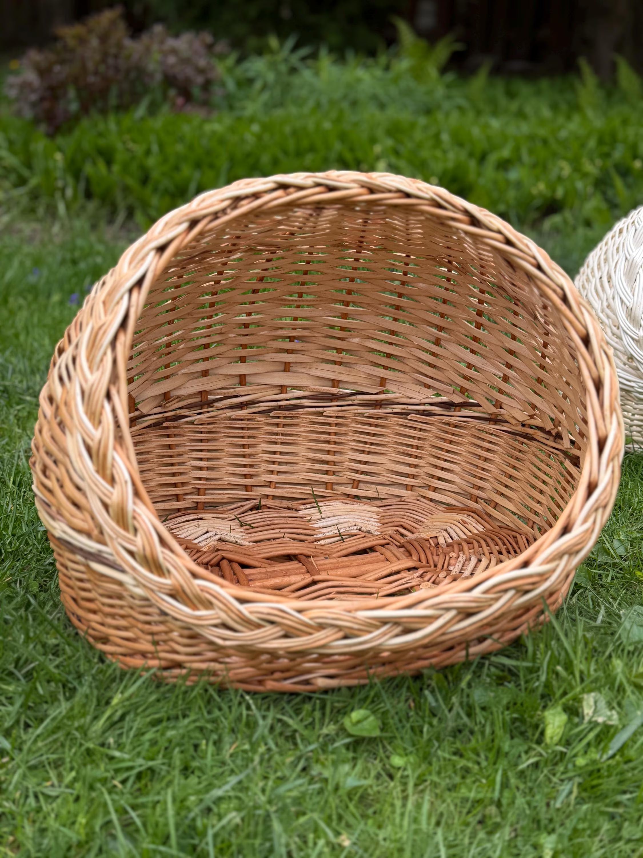 Handwoven Wicker Pet House | Natural Willow Cat Bed | Cozy Pet Hideaway | Small Dog House | Handmade Pet Furniture