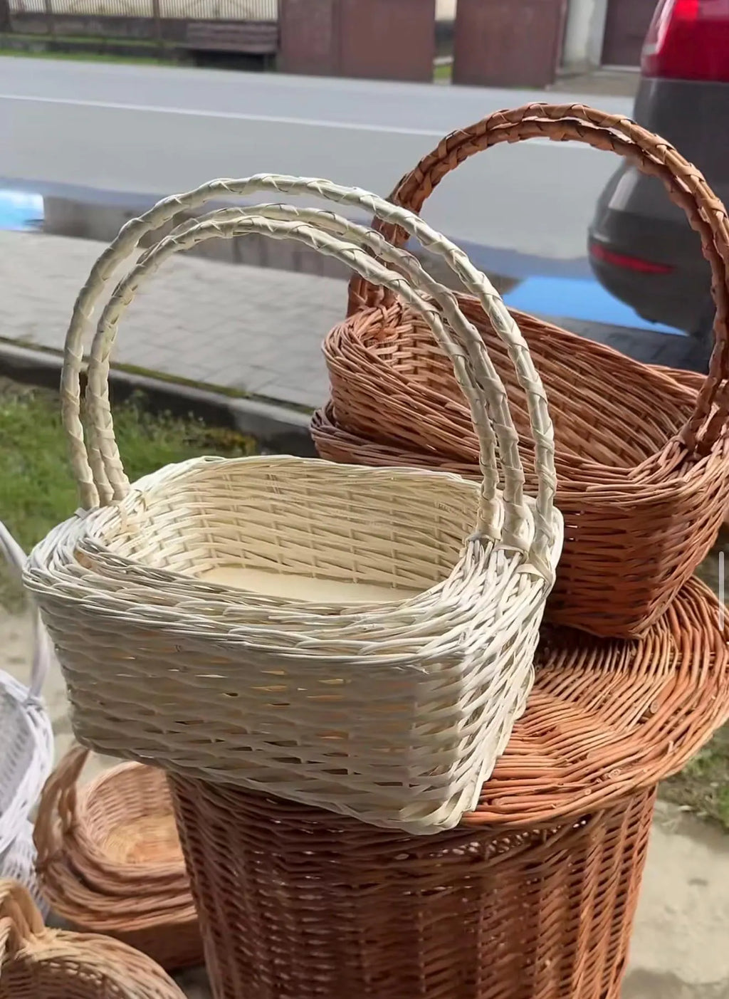 Set of 3 Rectangular Willow Florist Baskets | Wicker Flower Arrangement Baskets | Food Floristry Display Baskets with Hardboard Base